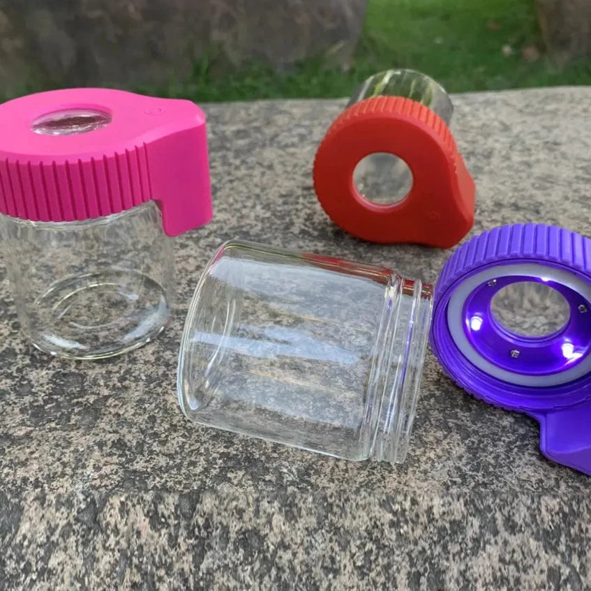 LED Magnifying Jar